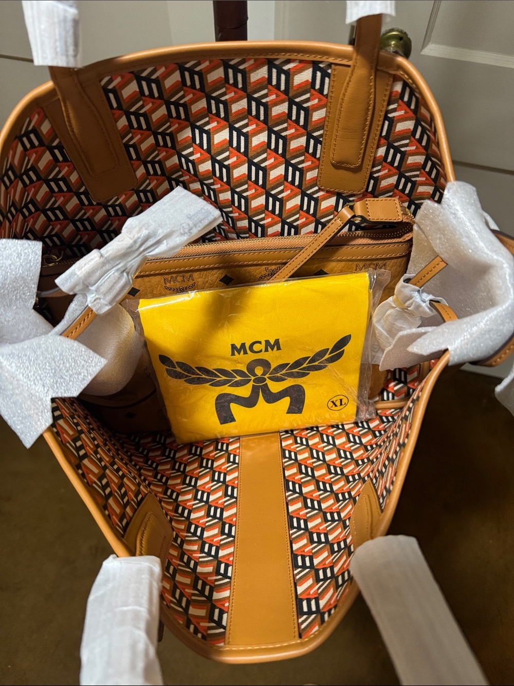 MCM Cognac Visetos Monogram Tote Bag. NWT - Picture 3 of 6